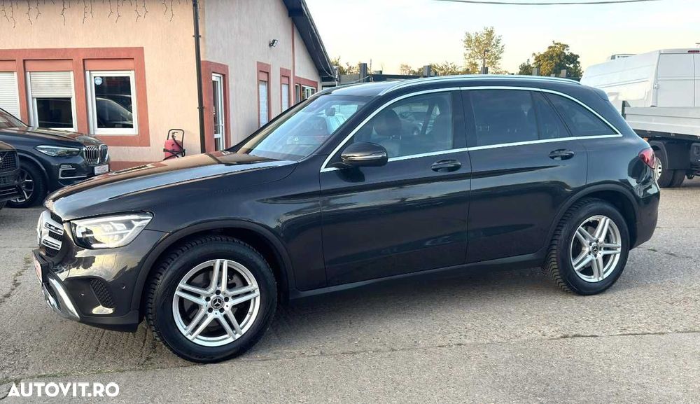 Mercedes-Benz GLC - 3