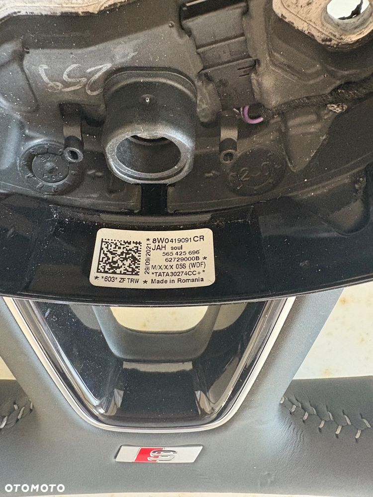 Kierownica Audi A3 A4 A5 8W0419091CR - 4