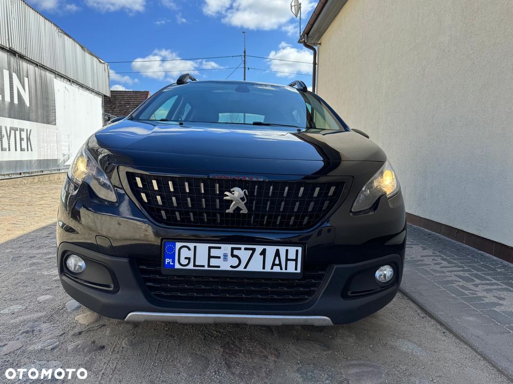Peugeot 2008 1.6 BlueHDi Allure S&S - 6