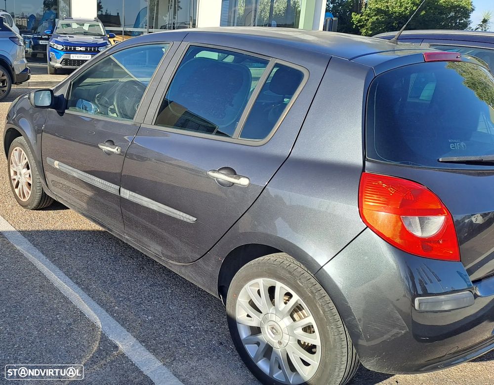 Renault Clio 1.5 dCi Dynamique - 1