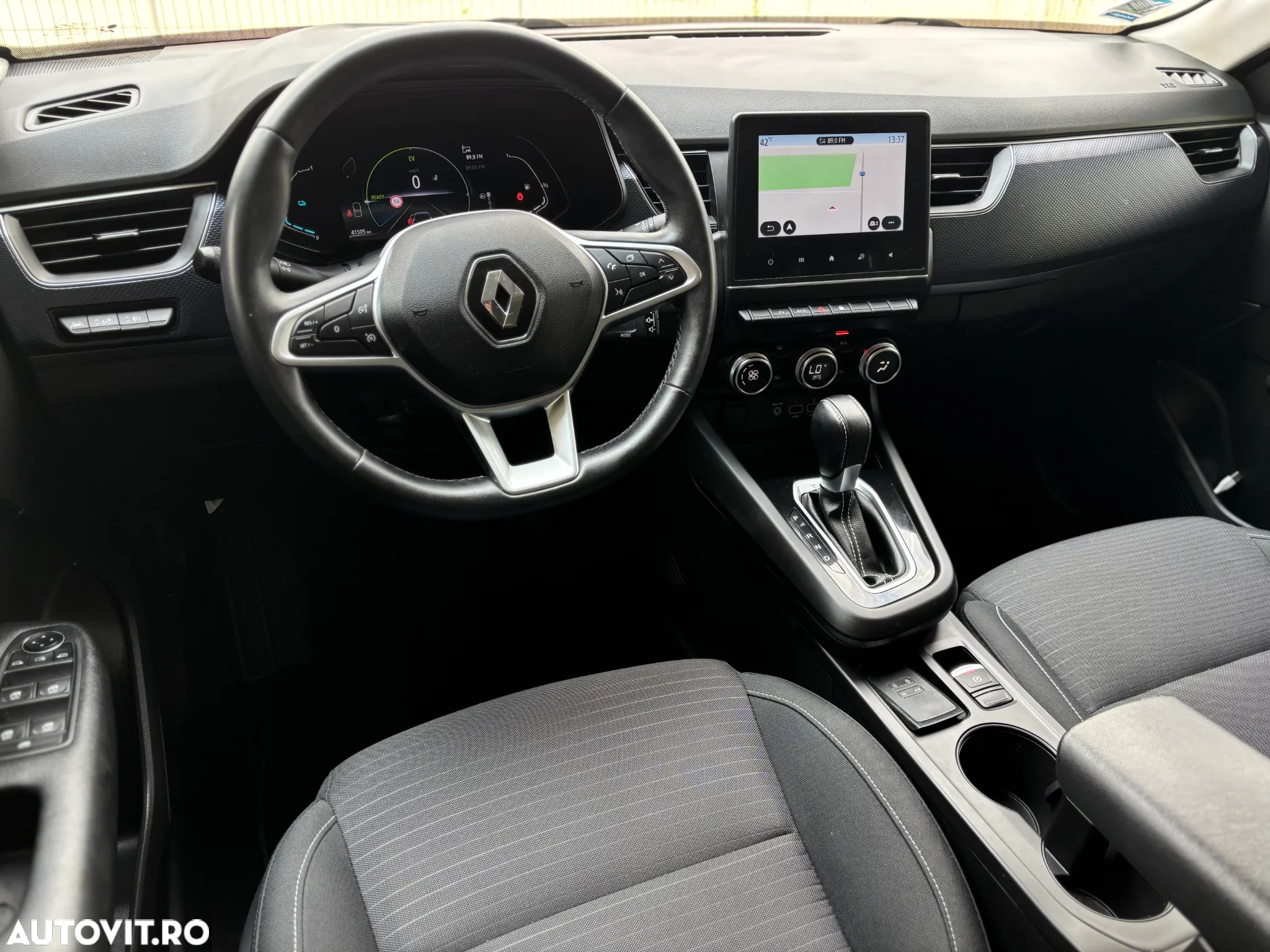 Renault Arkana E-TECH Hybrid 145 Equilibre - 12