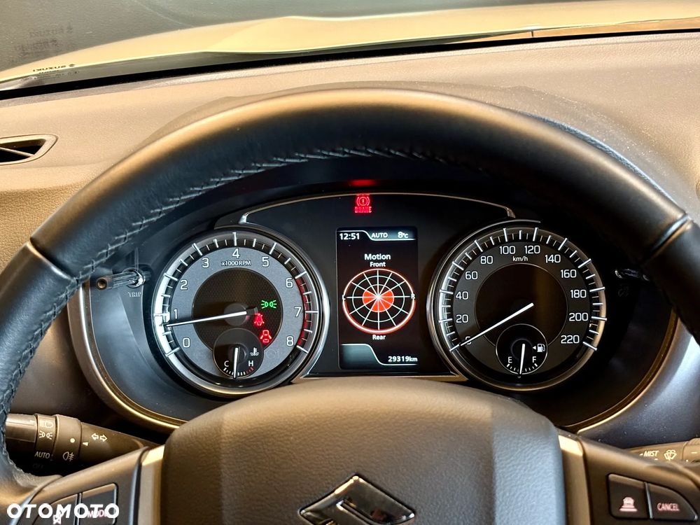 Suzuki Vitara 1.4 Boosterjet SHVS Premium 4WD - 17