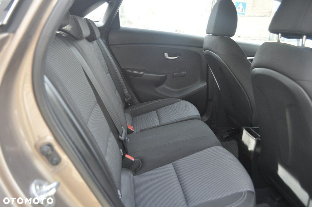 Hyundai i30 1.4 Comfort - 7