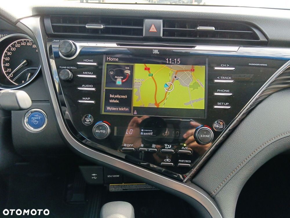 Toyota Camry 2.5 Hybrid Executive CVT - 13