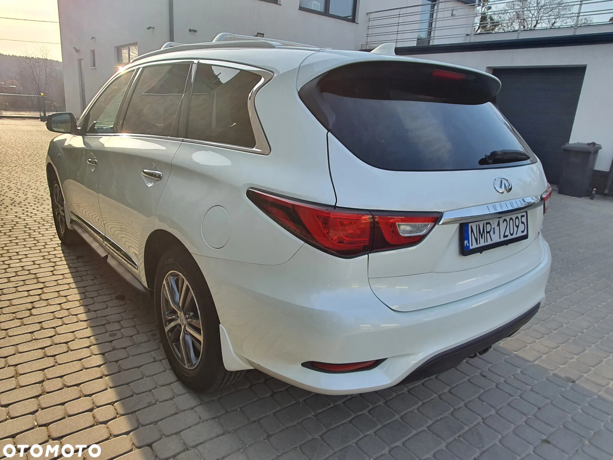 Infiniti QX60 3.5 Elite - 6