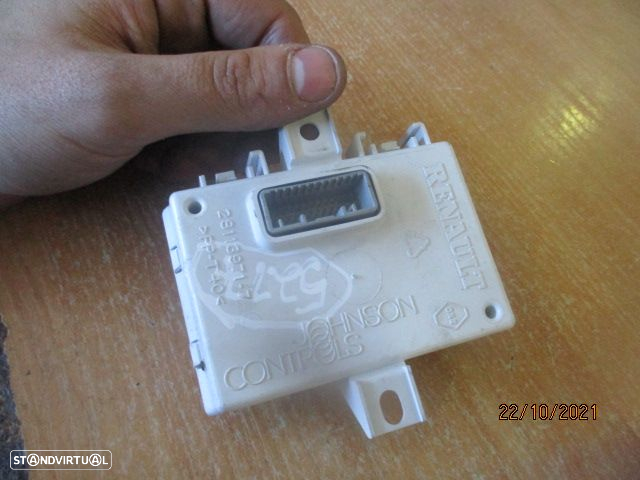 Modulo 280380655R RENAULT CLIO 3 2009 1.2I COMANDO RADIO RENAULT MEGANE 3 FASE 1 2011 1.9DCI 130CV 5P PRETO RENAULT MEGANE 3 PHASE 1  2010 1.5DCI 110CV 5P PRETO - 4