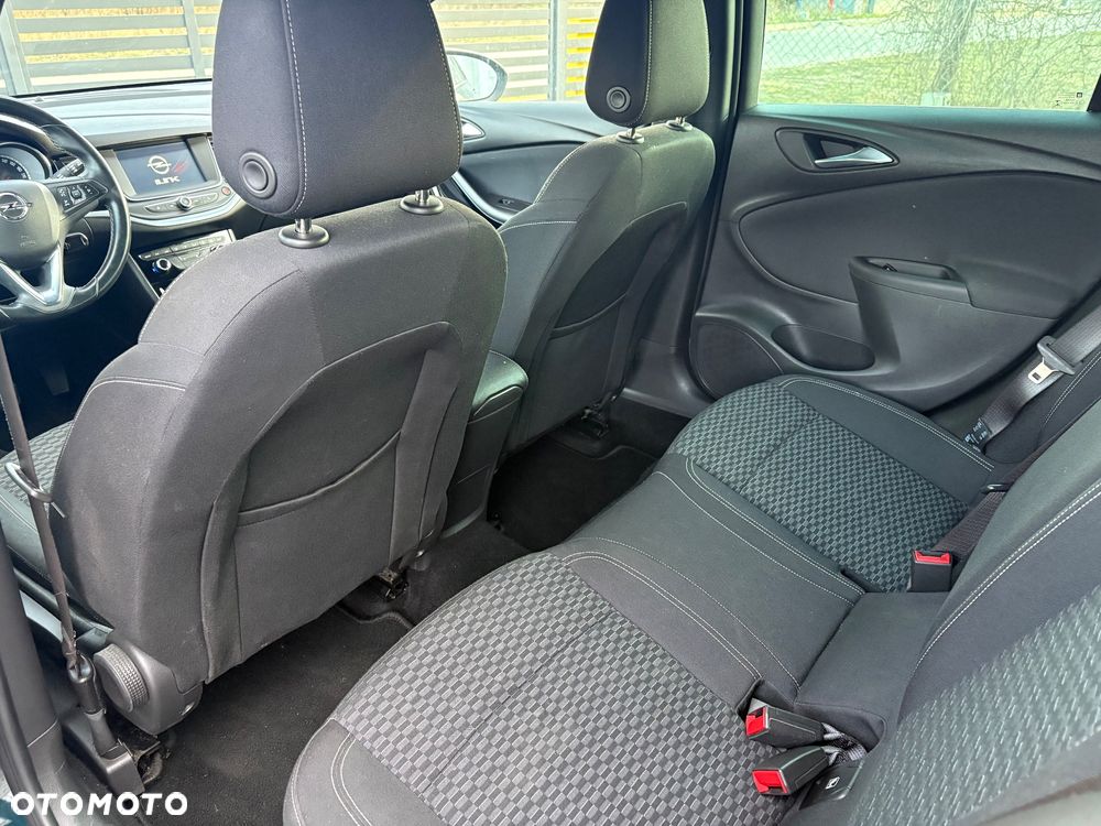 Opel Astra 1.4 Turbo Innovation - 17