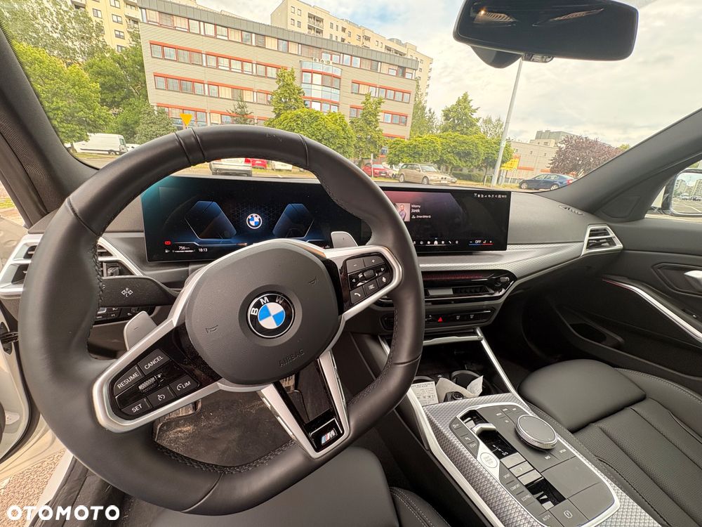 BMW Seria 3 320i M Sport - 5