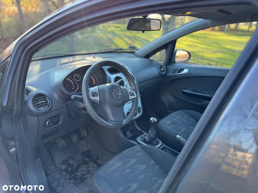 Opel Corsa 1.2 16V Enjoy - 10