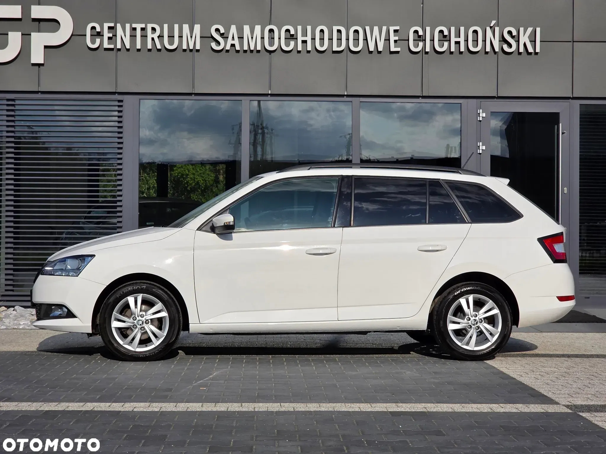 Skoda Fabia 1.0 TSI Style - 11