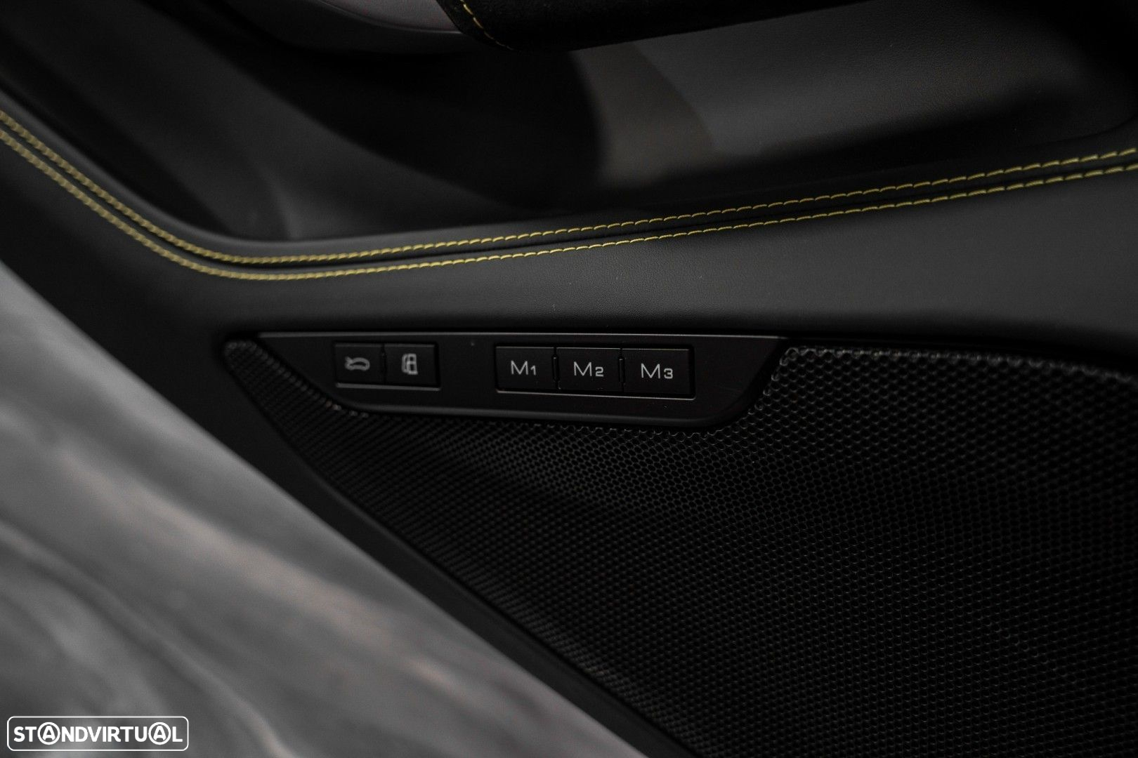Ferrari F8 Tributo Standard - 16