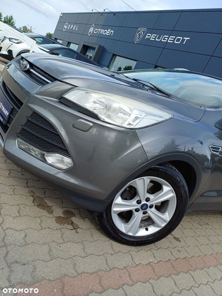 Ford Kuga 2.0 TDCi FWD Titanium - 10