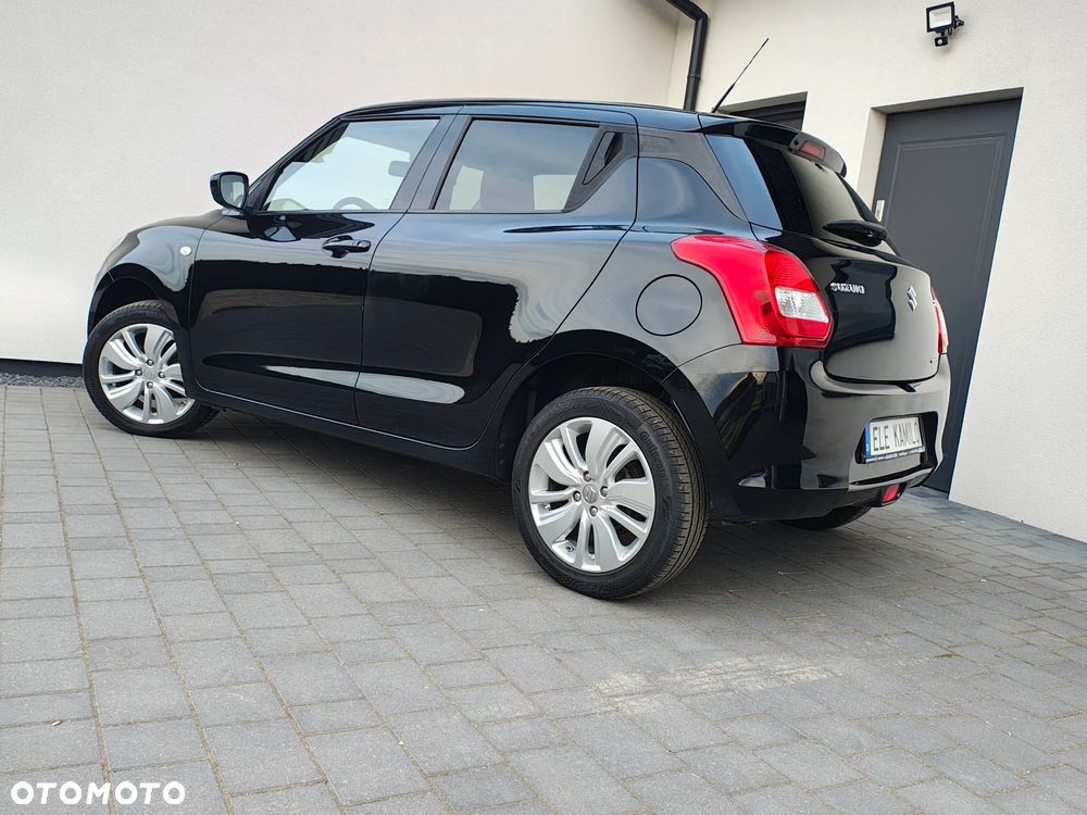 Suzuki Swift 1.2 Dualjet Allgrip Comfort - 27