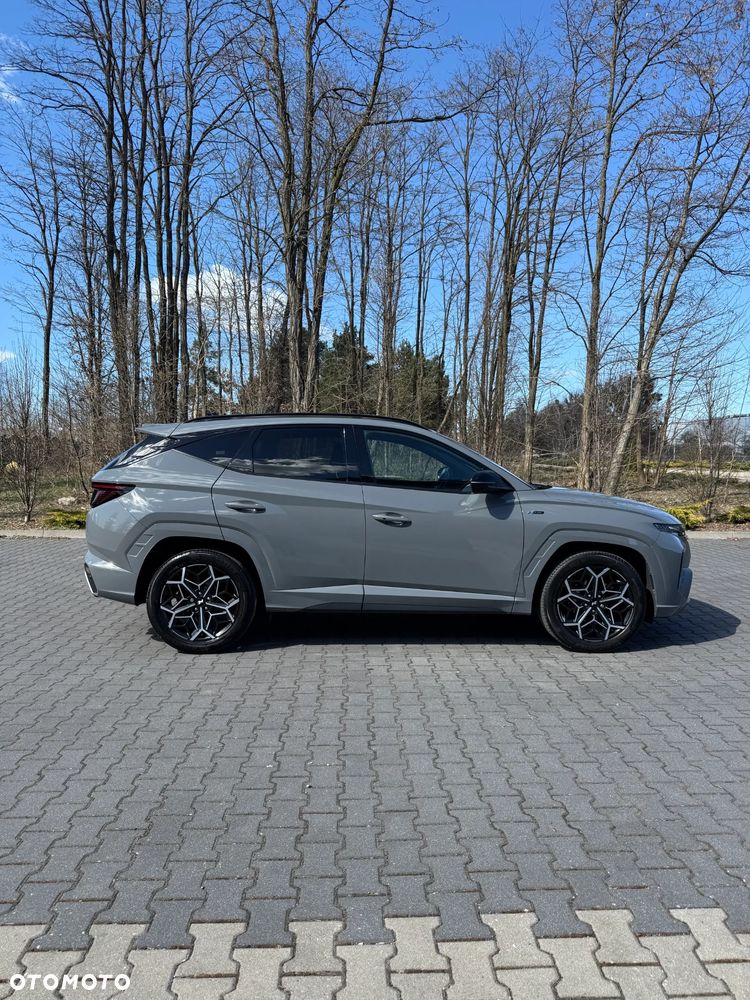 Hyundai Tucson 1.6 T-GDi HEV Executive N Line 4WD - 1