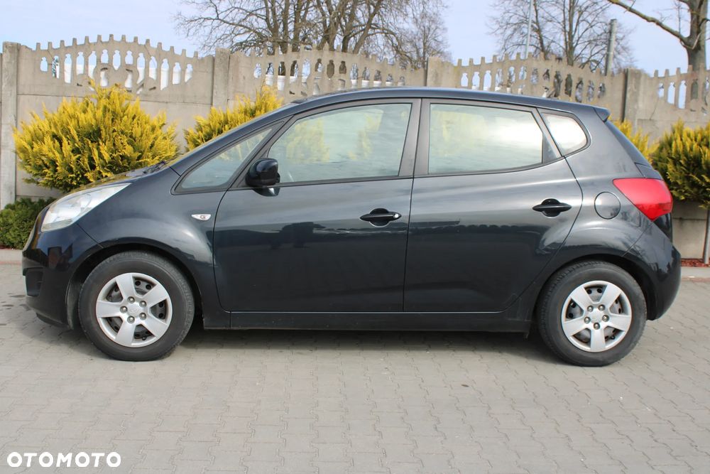 Kia Venga 1.4 CVVT Vision - 11