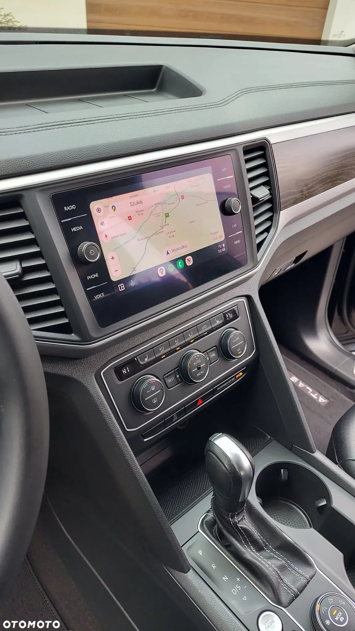 Volkswagen Atlas - 4