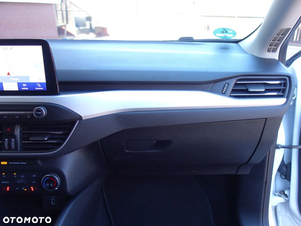 Ford Focus 1.5 EcoBlue STart-Stopp-System TITANIUM - 18