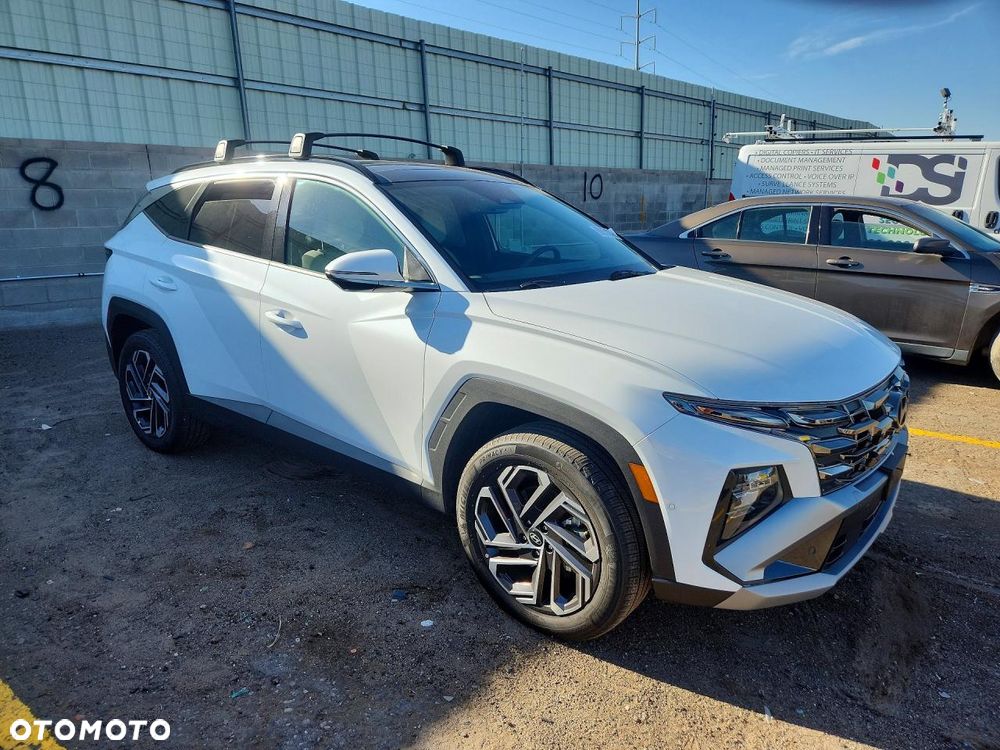 Hyundai Tucson - 1