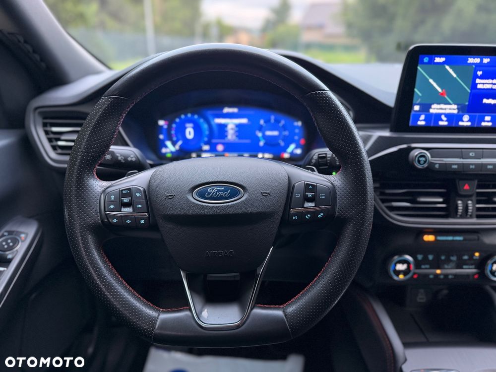 Ford Kuga 2.0 EcoBlue 4x4 ST-LINE X - 25