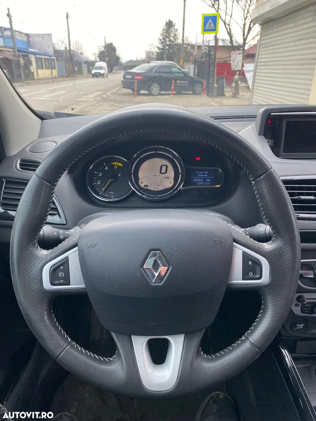 Renault Megane Grandtour ENERGY dCi 110 Start & Stopp Bose Edition - 14