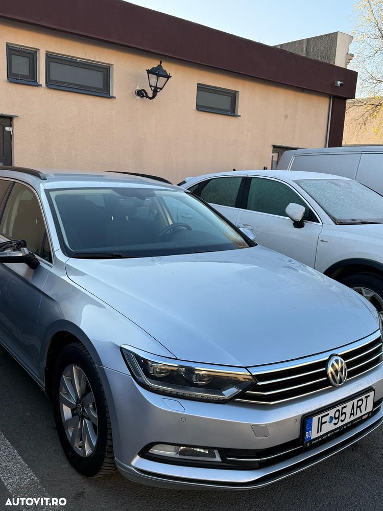 Volkswagen Passat 2.0 TDI DSG Comfortline - 2
