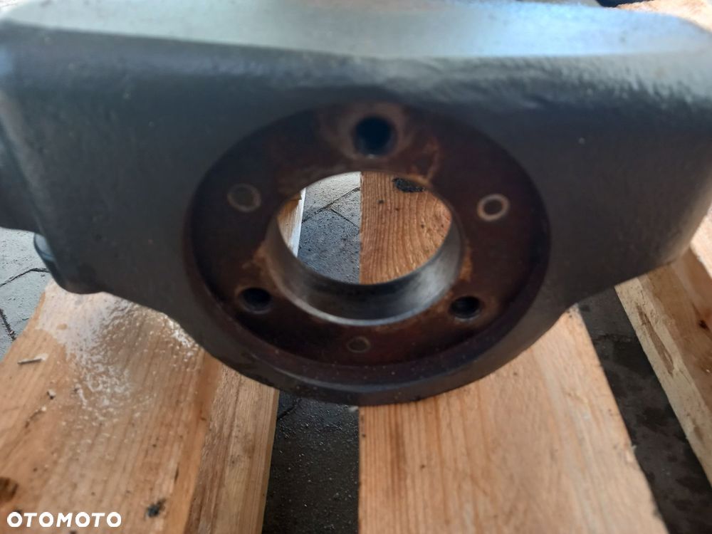 Most przód Carraro 20.29SI 17.041/1 Renault John Deere Claas Arion 530 540 550 620 630 640 650 - 14