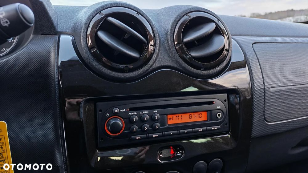 Dacia Duster SCe 115 4x2 Prestige - 31