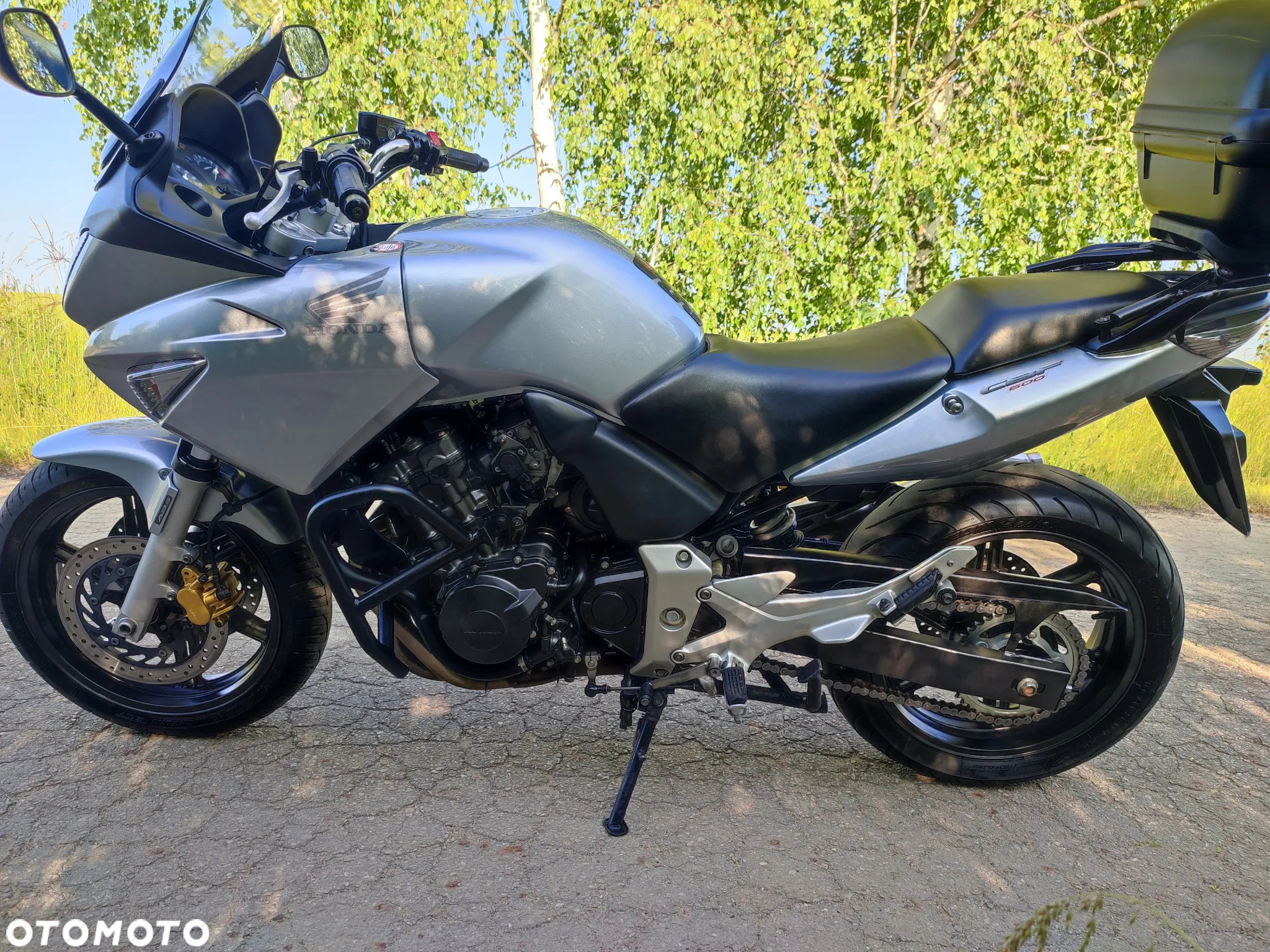 Honda CBF - 25