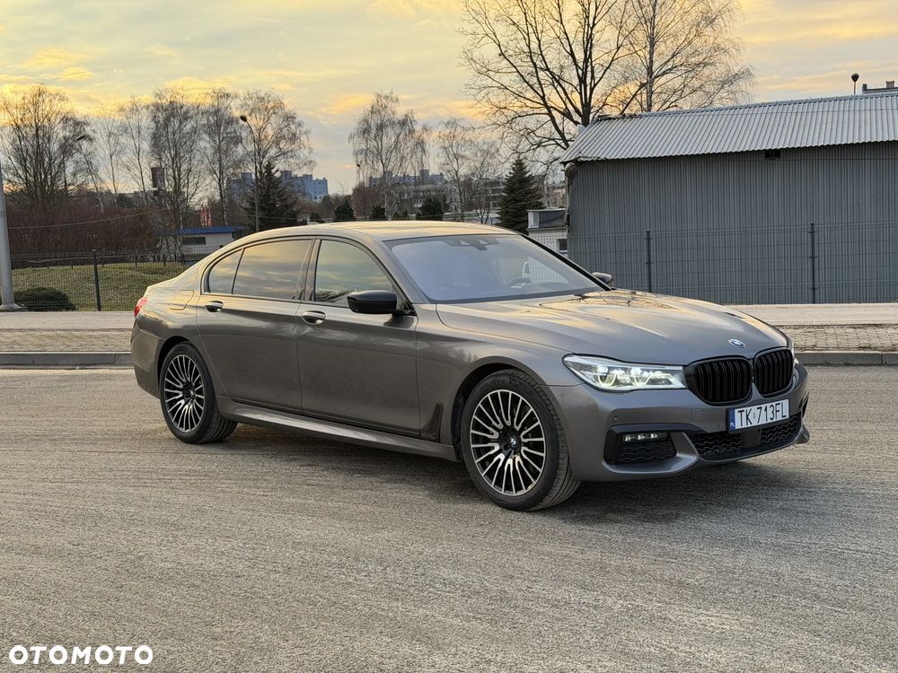 BMW Seria 7 - 1