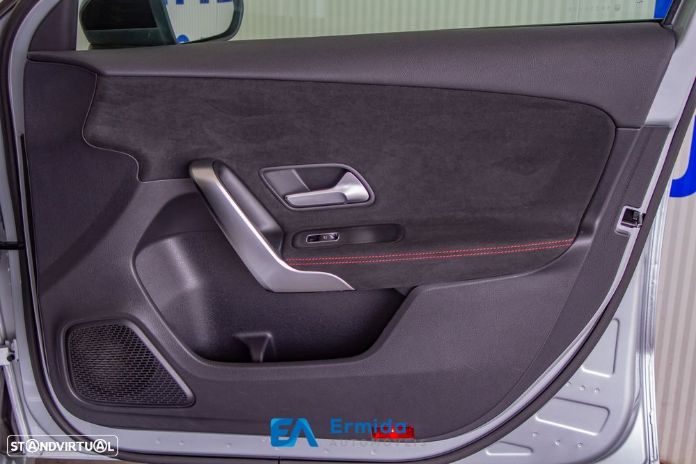 Mercedes-Benz A 180 - 34