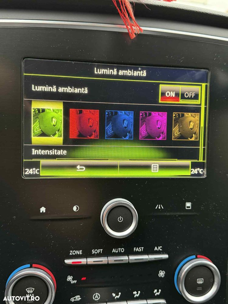 Renault Megane ENERGY dCi 130 BOSE EDITION - 10