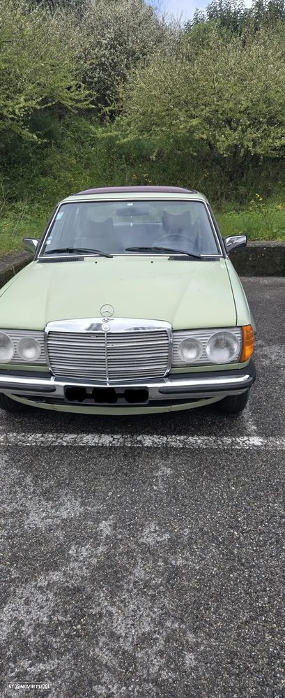 Mercedes-Benz W123 (1976-1986) - 1
