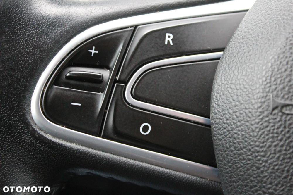 Renault Scenic BLUE dCi 120 LIMITED - 14