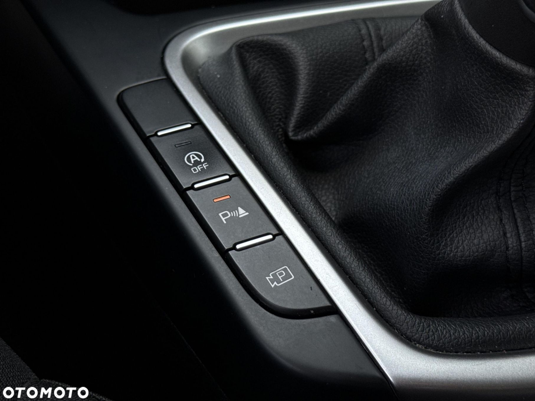 Kia Ceed 1.5 T-GDI M - 16