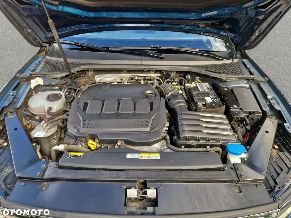 Volkswagen Passat - 27