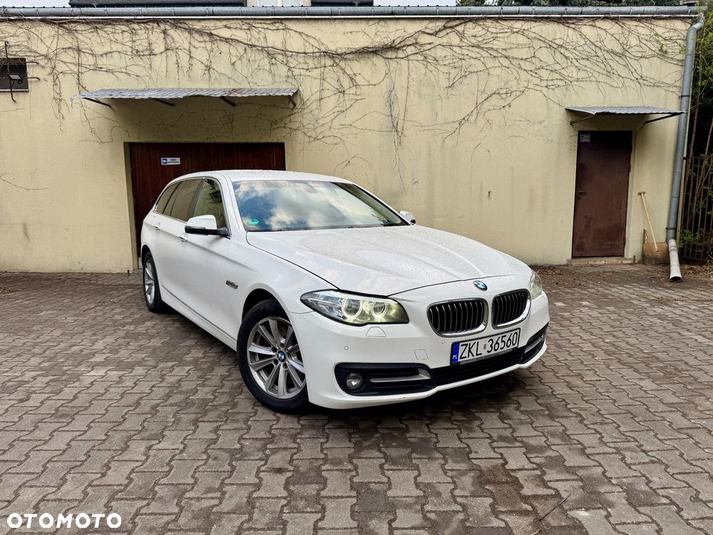BMW Seria 5 520d xDrive Luxury Line - 2