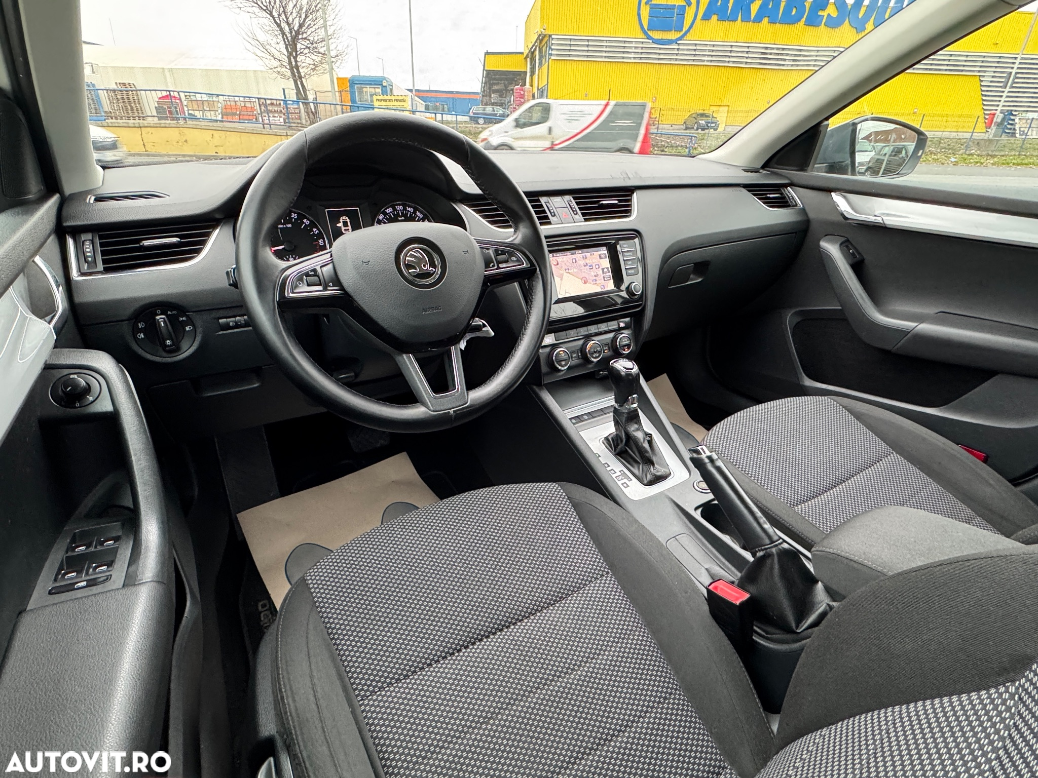 Skoda Octavia 2.0 TDI DSG Ambition - 20