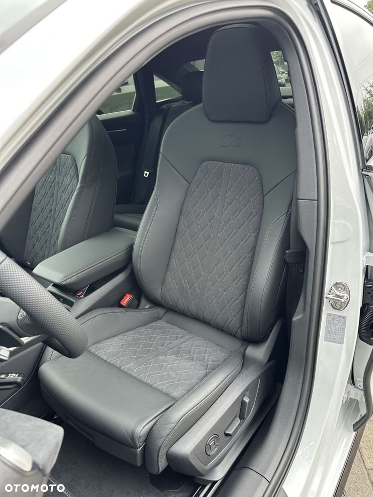 Audi A6 Limousine - 13