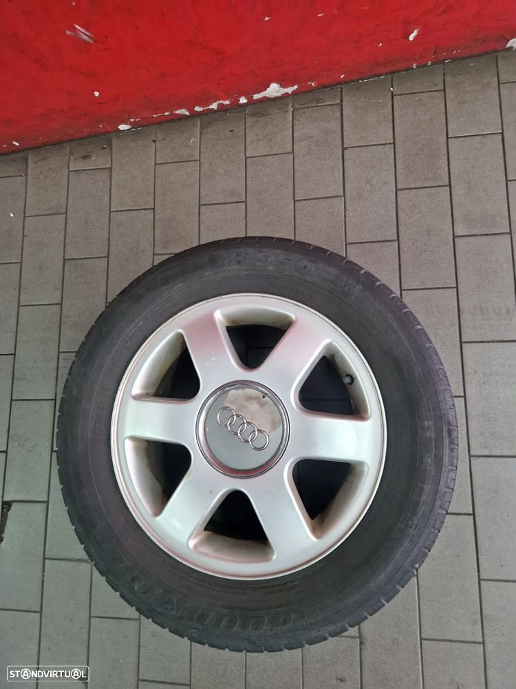 JANTES 15 ORIGINAIS AUDI A3 COM PNEUS USADOS - 2