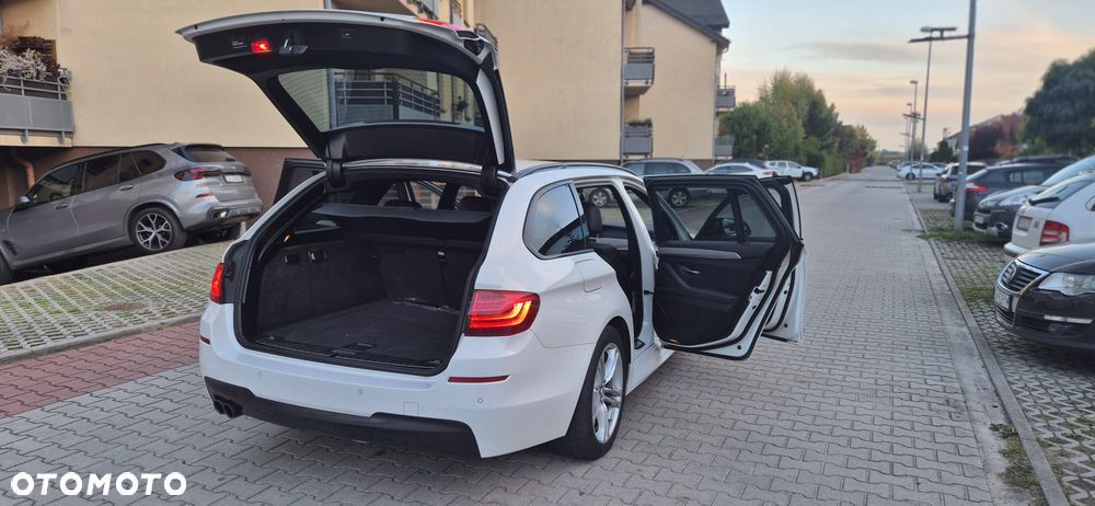 BMW 5 Series 2016 photo 4