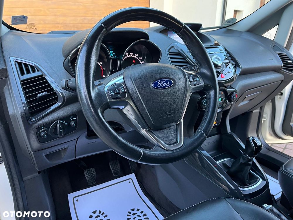 Ford EcoSport - 11