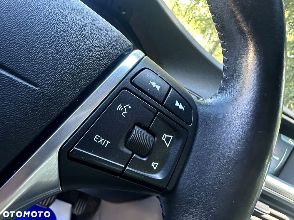 Volvo V60 D4 Momentum - 20