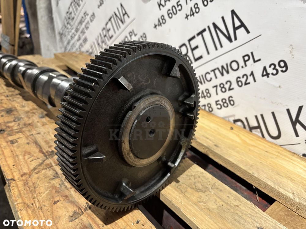 Deutz 04909276 TCD 7.8 L6  04914636 Wałek Rozrządu - 7