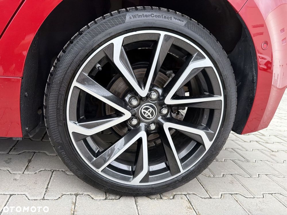 Toyota Corolla 1.8 Hybrid Selection - 23