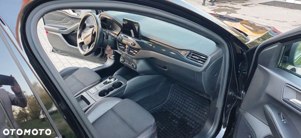 Ford Focus 2.0 EcoBlue ST-Line X - 31