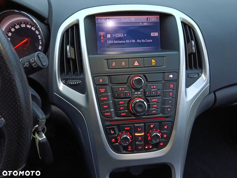 Opel Astra 1.6 NAVI - 14