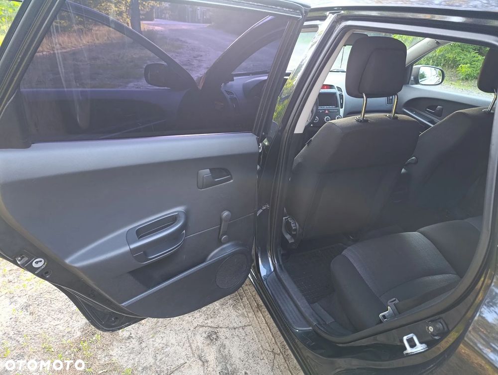 Kia Ceed 1.6 Comfort - 18