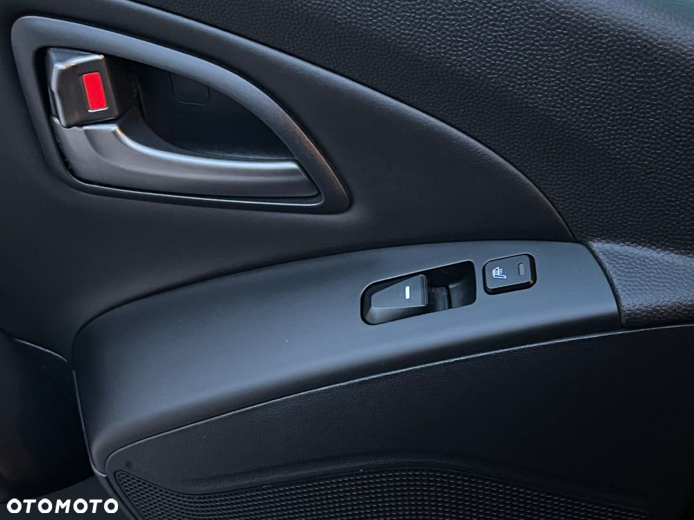 Hyundai ix35 2.0 GDI Premium 2WD - 12