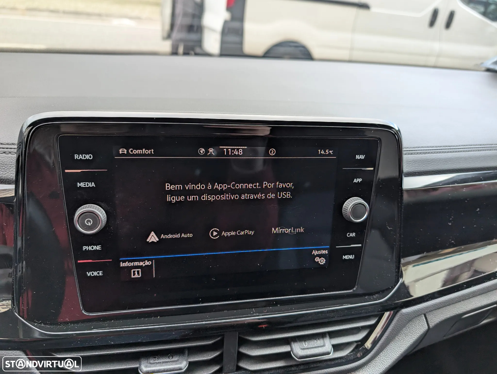 VW T-Roc 1.5 TSI Style DSG - 18