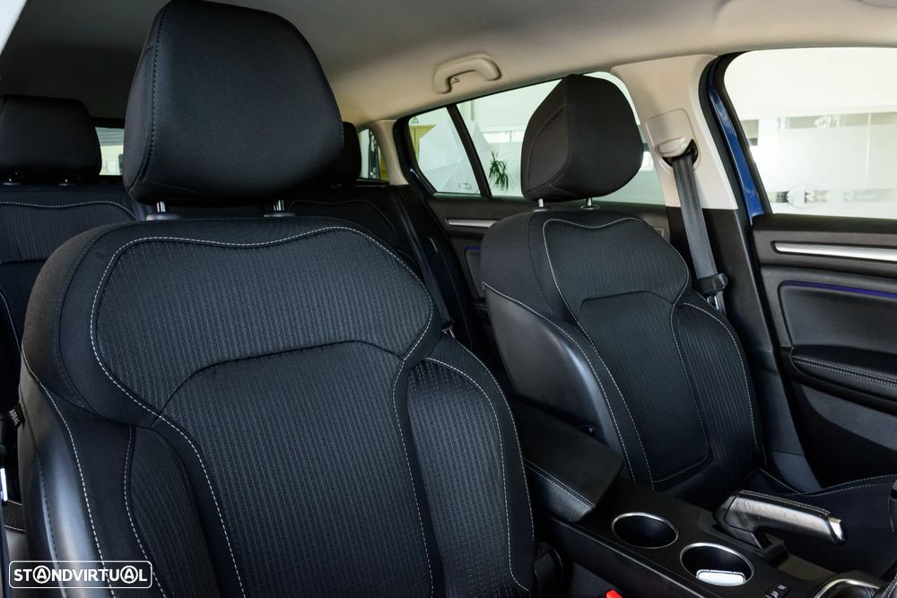 Renault Mégane Sport Tourer BLUE dCi 115 LIMITED - 25